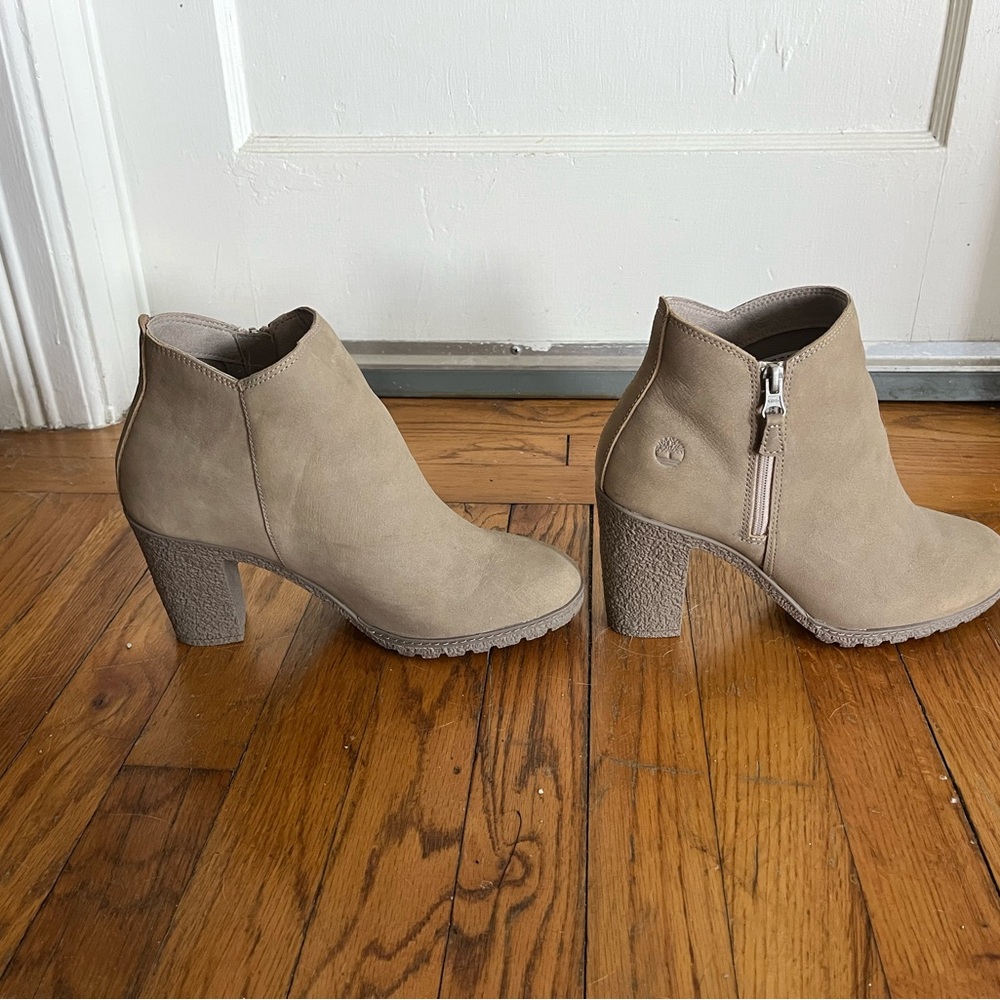 Timberland Women's Taupe Heeled Boots